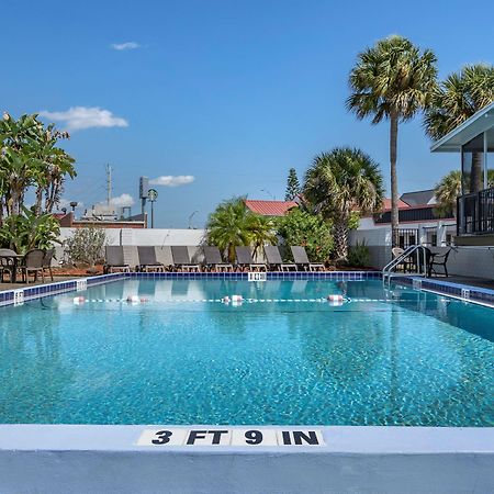 Best Western Space Shuttle Inn Titusville Bagian luar foto