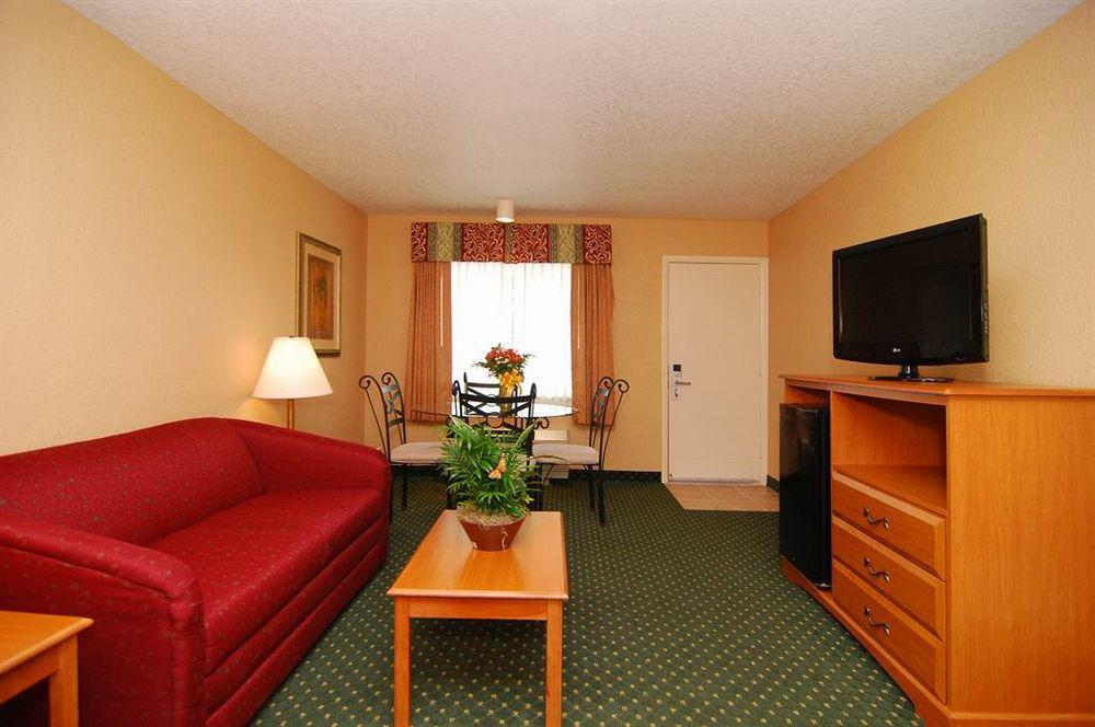 Best Western Space Shuttle Inn Titusville Ruang foto