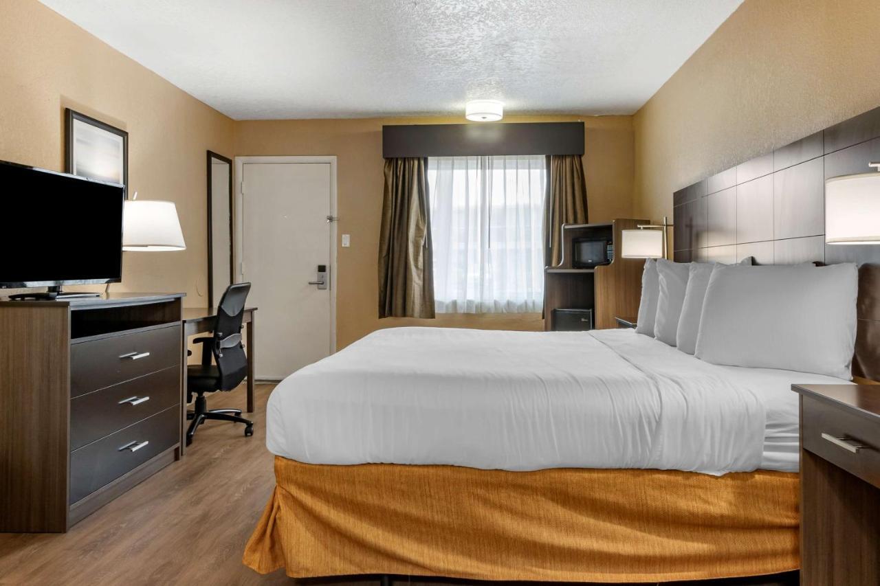 Best Western Space Shuttle Inn Titusville Bagian luar foto