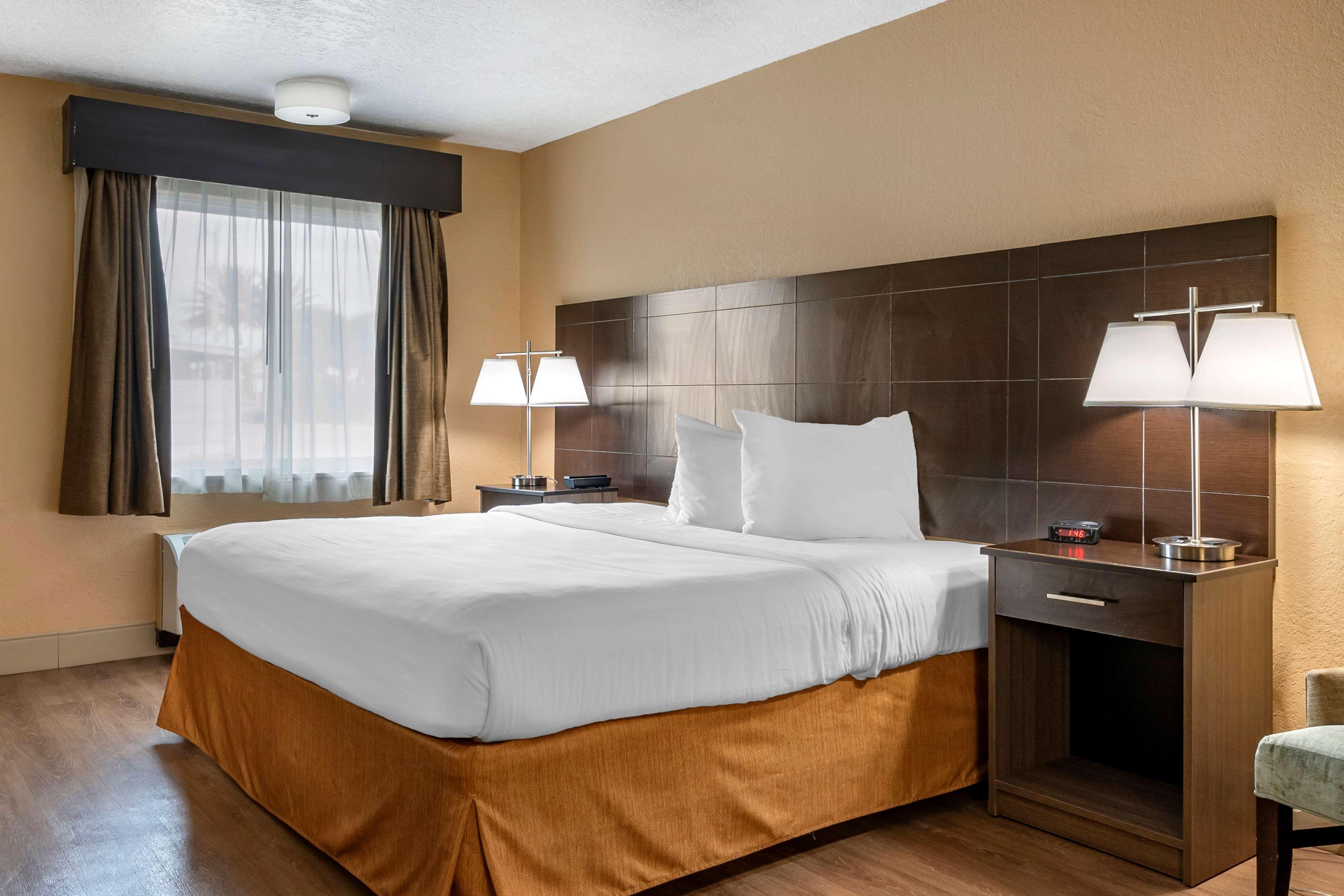 Best Western Space Shuttle Inn Titusville Bagian luar foto