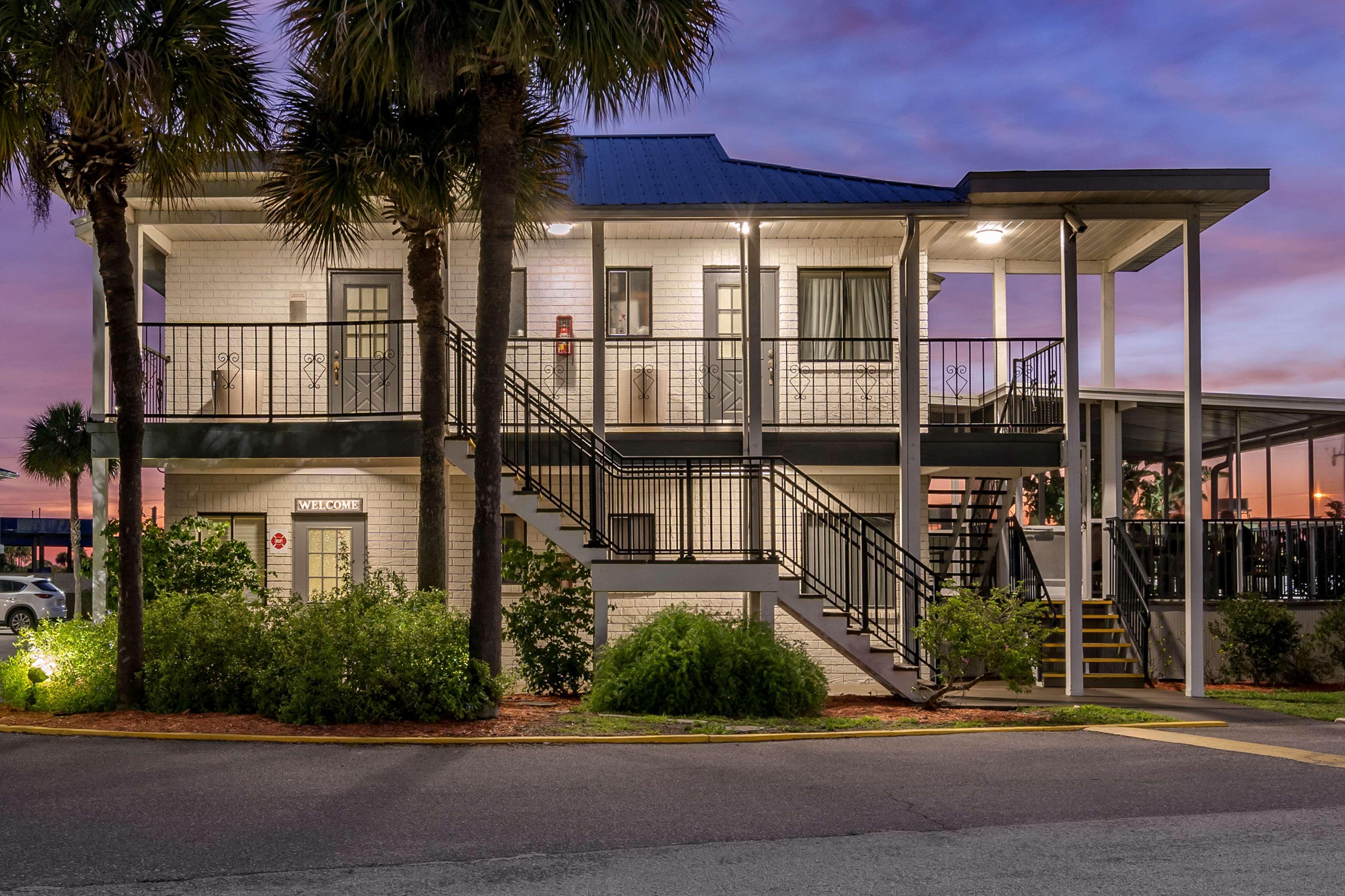 Best Western Space Shuttle Inn Titusville Bagian luar foto
