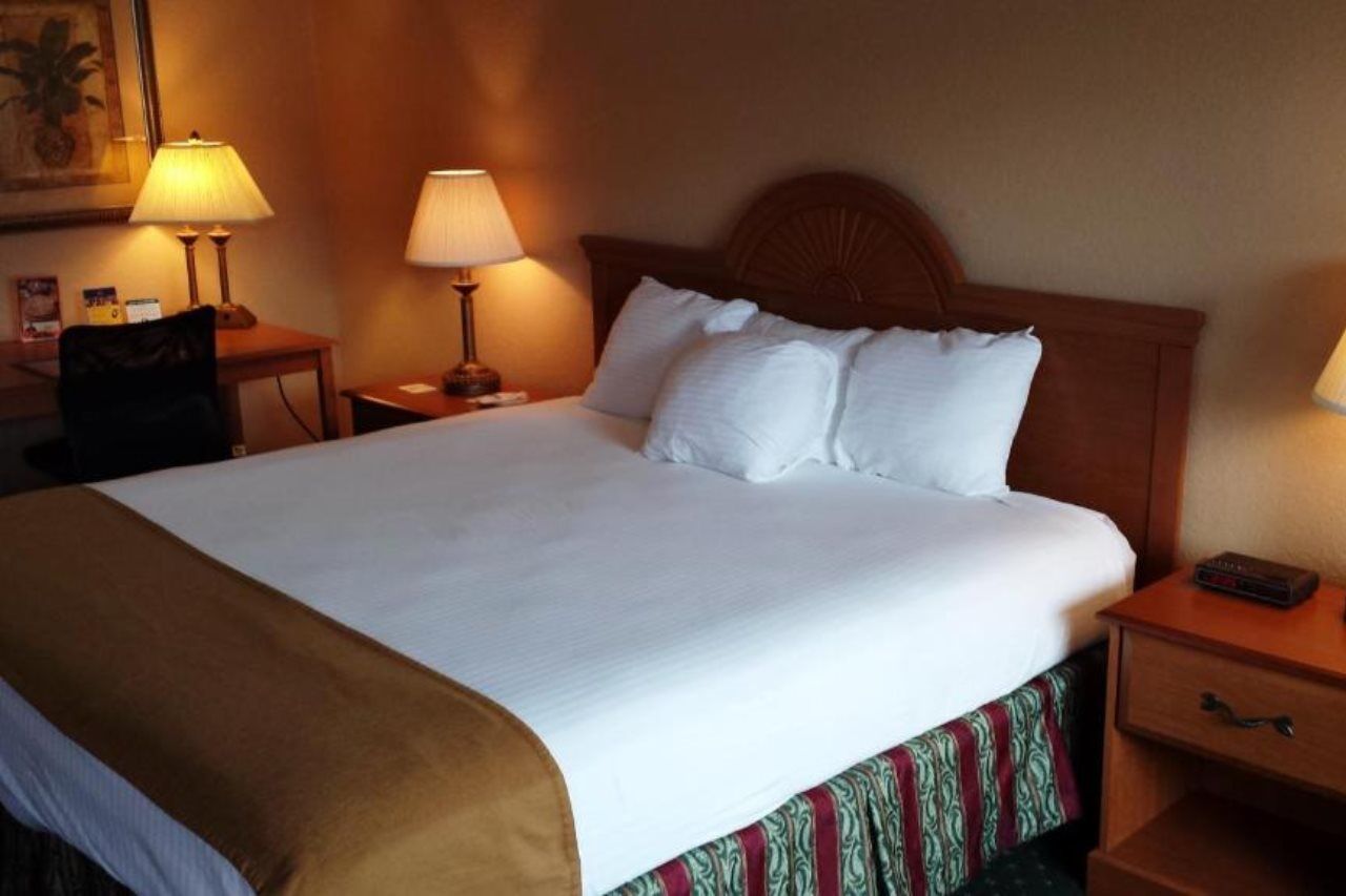 Best Western Space Shuttle Inn Titusville Bagian luar foto
